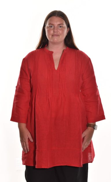 Lea. Pintuck Tunic In Medium Weight Linen.