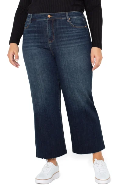 Liverpool Jeans. Stride Hi-Rise Crop With Wide Cut Hem.