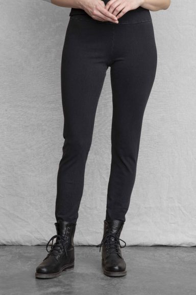 Habitat. Stonewash Cotton Knits Slim Easy Pant. #31566.