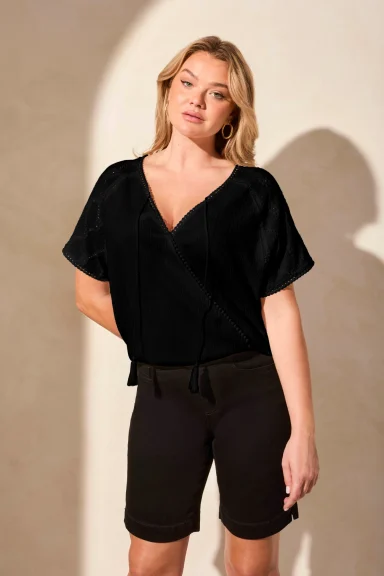 Tribal. The Raglan Short Sleeve Crew Neck With V-Neck Top. **WHITE**. #55710.